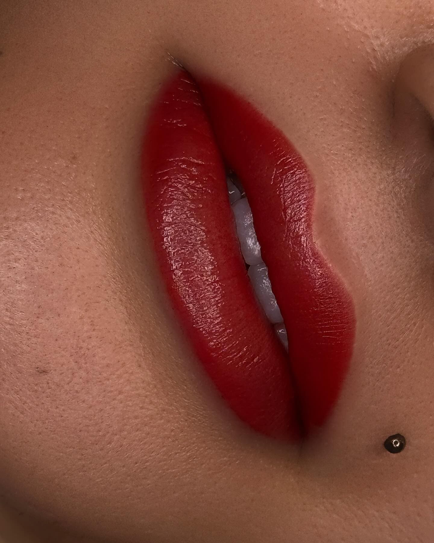 lips — lips 02