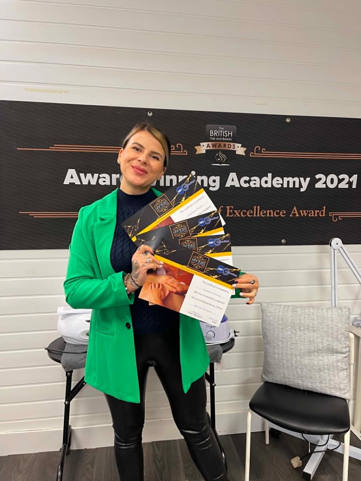 Award-winning academy certificates of excellence