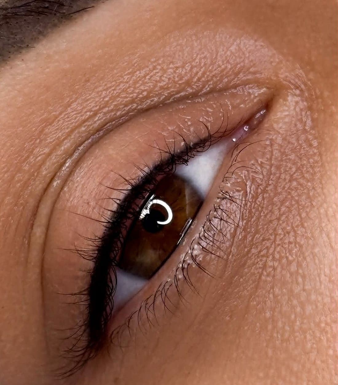 Semi-Permanent Eyeliner — example 2
